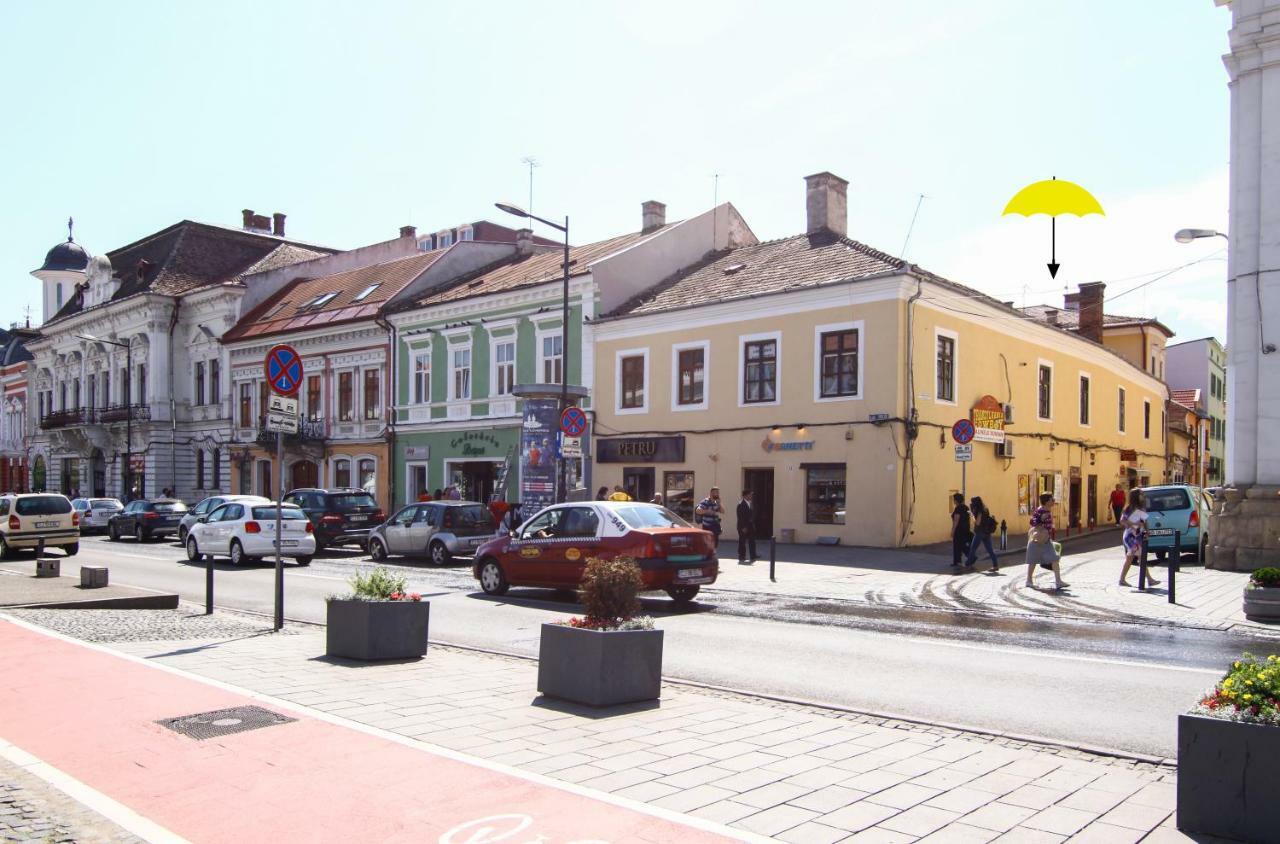 The Yellow Umbrella Studio Cluj-Napoca Exterior foto